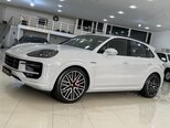 Porsche Cayenne S E-Hybrid-15