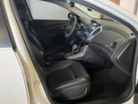 Chevrolet Cruze-14