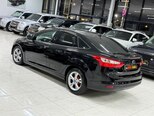 Ford Focus-12
