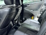 Hyundai Sonata-27