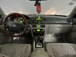 Hyundai Sonata-16