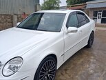 Mercedes E 220-2