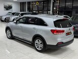 Kia Sorento-12