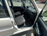 Mitsubishi Pajero io-7