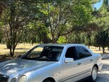 Mercedes E 200-2