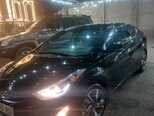 Hyundai Elantra-16