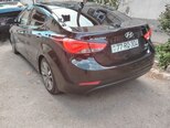 Hyundai Elantra-13