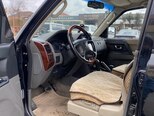 Mitsubishi Pajero-10