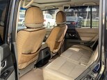 Mitsubishi Pajero-7
