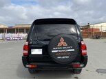 Mitsubishi Pajero-3