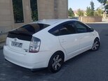 Toyota Prius-4