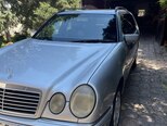 Mercedes E 240-3