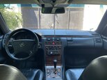 Mercedes E 240-5