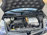 Toyota Prius-15