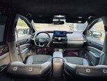Toyota Prius-13