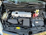 Toyota Prius-12