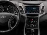 Hyundai Elantra-10