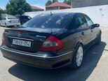 Mercedes E 240-3