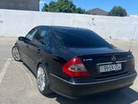 Mercedes E 240-4