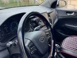 Hyundai Accent-7