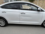 Hyundai Accent-10