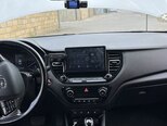 Hyundai Accent-9