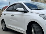 Hyundai Accent-8