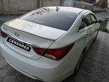 Hyundai Sonata-4