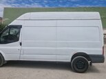 Ford Transit-4