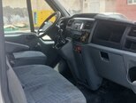 Ford Transit-7