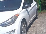 Hyundai Elantra-9