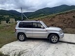 Mitsubishi Pajero io-4