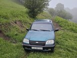 Chevrolet Niva-1