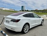 Tesla Model 3-2
