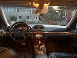 Mercedes E 240-11