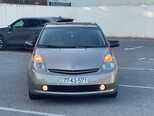 Toyota Prius-2