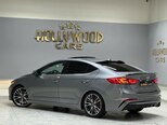 Hyundai Elantra-10