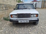 LADA (VAZ) 2107-1