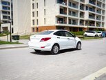 Hyundai Accent-5
