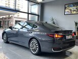 Lexus ES 300h-7