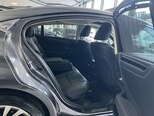 Lexus ES 300h-11