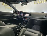 Hyundai Elantra-14
