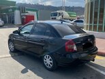 Hyundai Accent-4