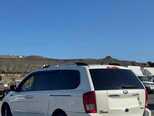 Kia Carnival-4