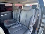 Kia Carnival-9