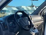 Kia Carnival-12
