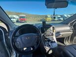 Kia Carnival-14