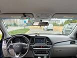Hyundai Sonata-11