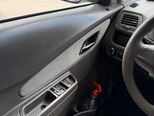 Chevrolet Cobalt-13