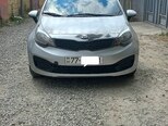 Kia Rio-1